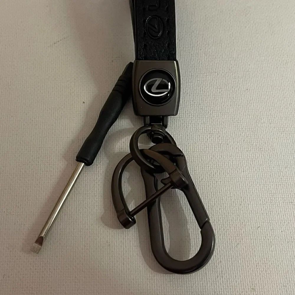 Lexus Logo Key Fob Keychain in Black Leather NWT - Picture 2 of 5